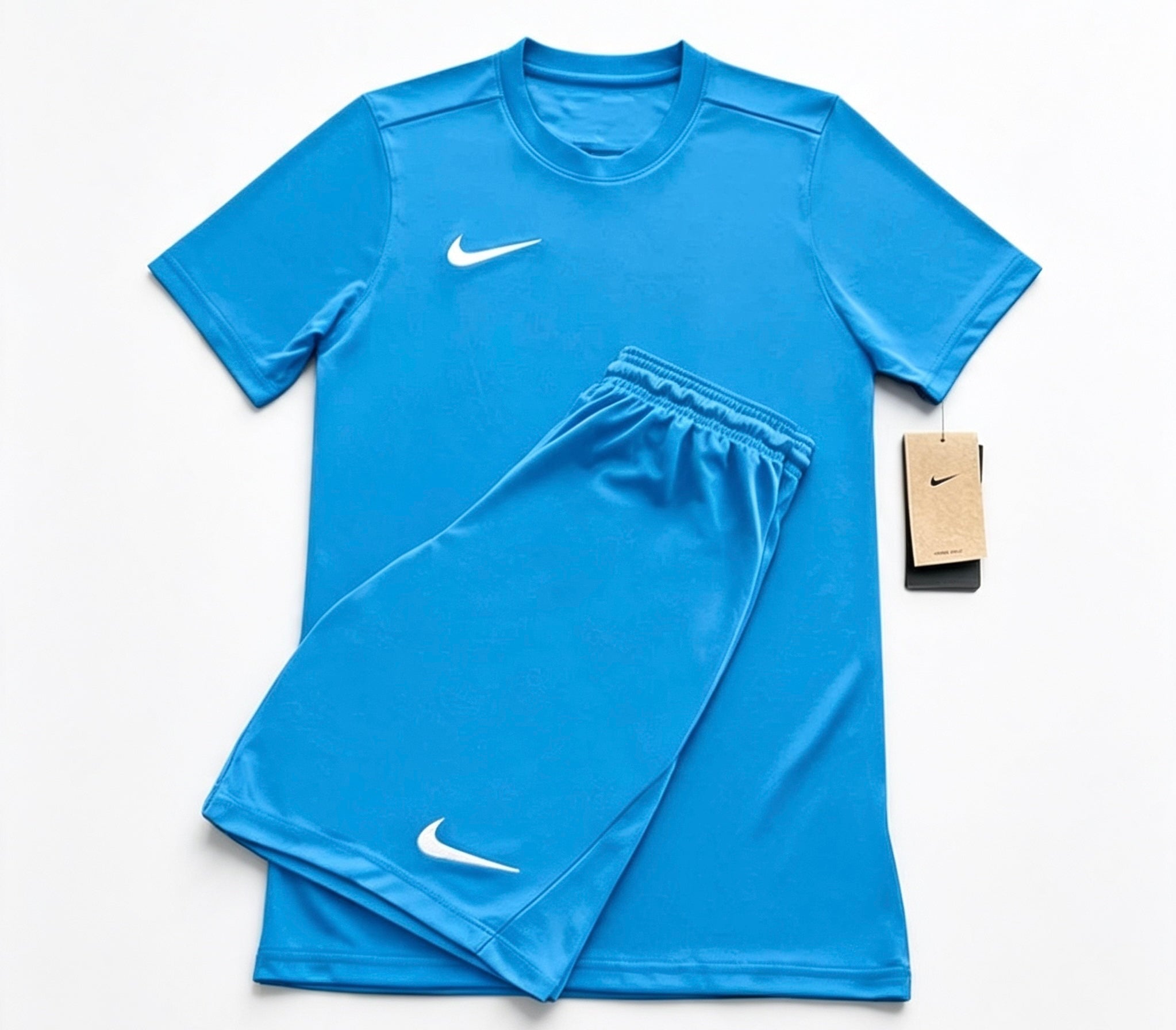 NIKE Light Blue T-Shirt & Shorts Set