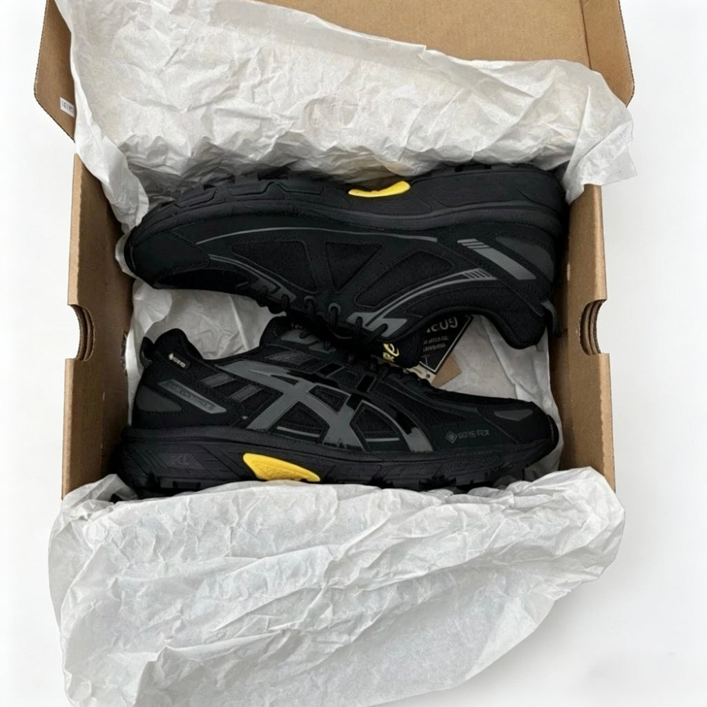 ASICS Gel-Venture 6
GORE-TEX